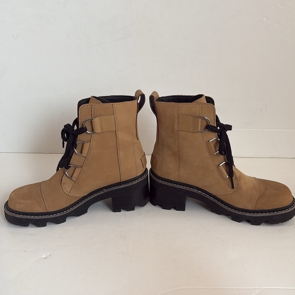 Sorel Jane Now lace up d-ring heel combat boot caribou buff waterproof boot - Picture 16 of 16